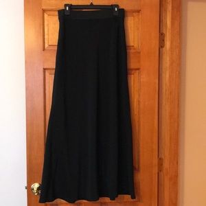 Gorgeous maxi skirt slight flare